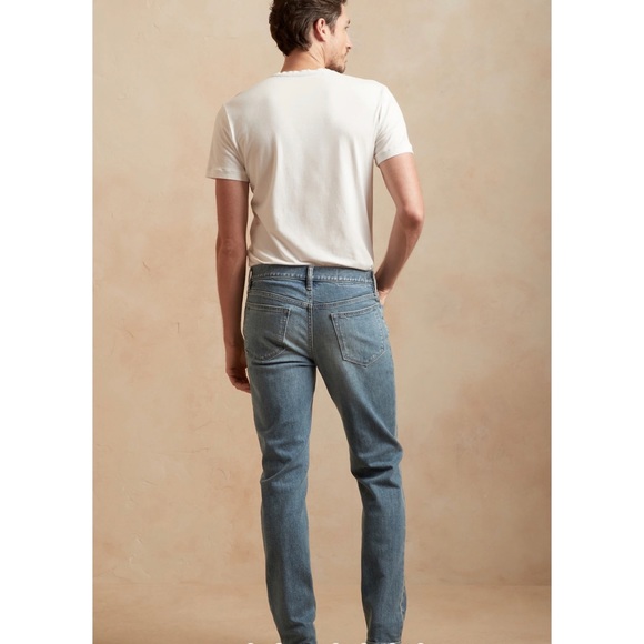 Banana Republic Slim Fit Organic Cotton Jean - Picture 3 of 10